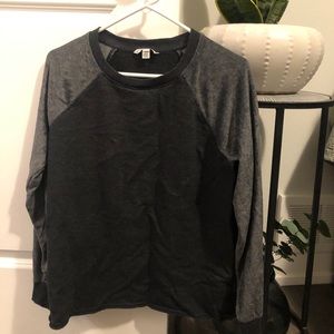 American Eagle lightweight sweatshirt
